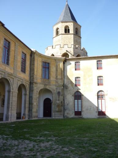 ./Soreze/Abbaye-Ecole3.JPG